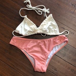 ☀️PINK AND WHITE BIKINI☀️